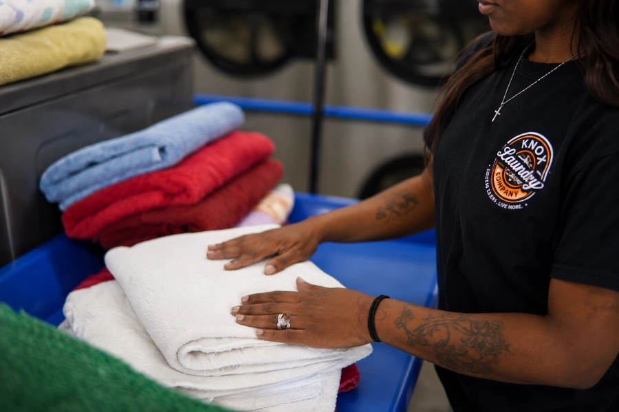 Knox Laundry Professional Service 900X600