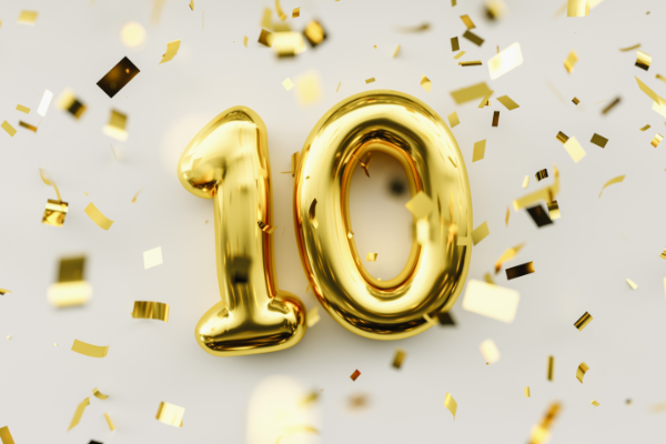 10 In Gold Balloons