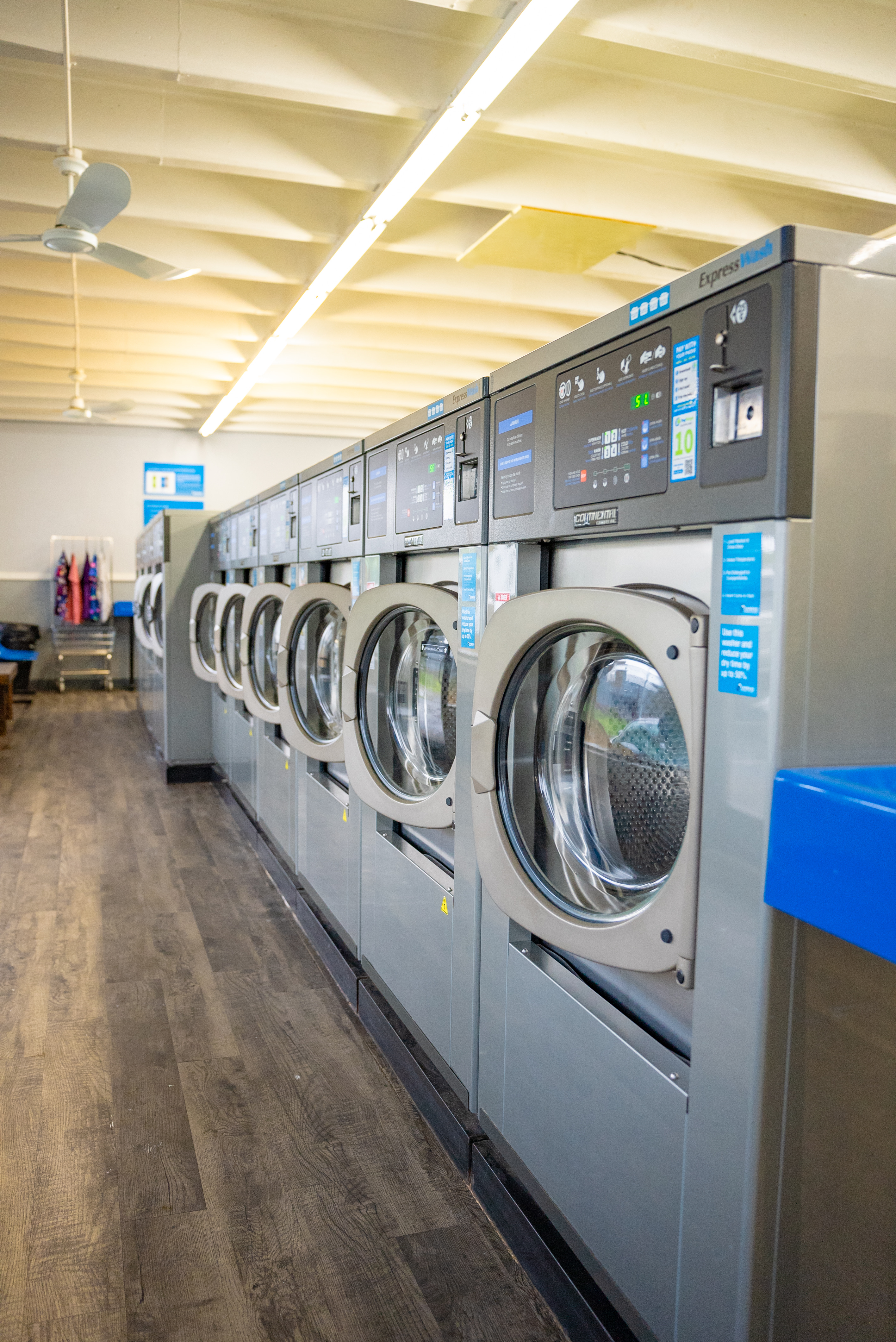 Tropic Breeze Laundry 18